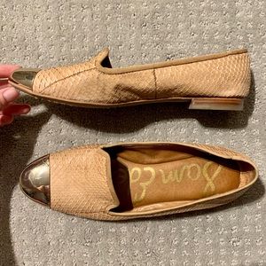 Sam Edelman Jordy nude flats loafers gold cap toe
